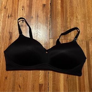 Torrid Dream Wire Free Push Up Bra size 42D Black
